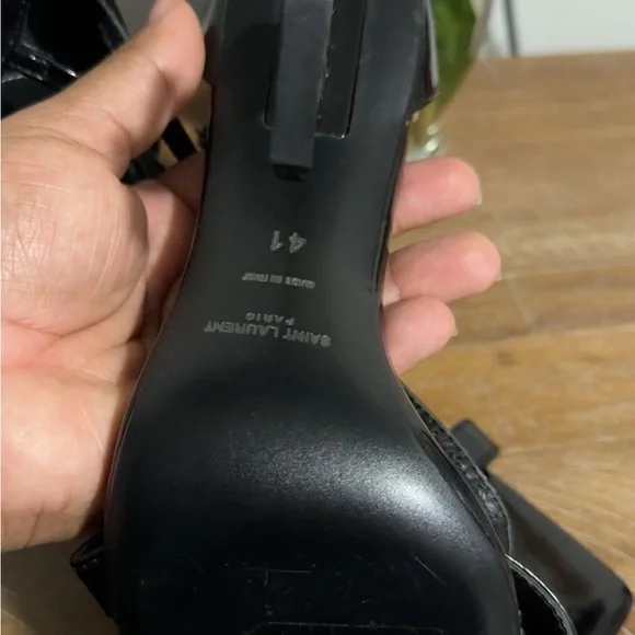 Yves Saint Laurent Black Heels for Elegant Occasions - Picture 2 of 10